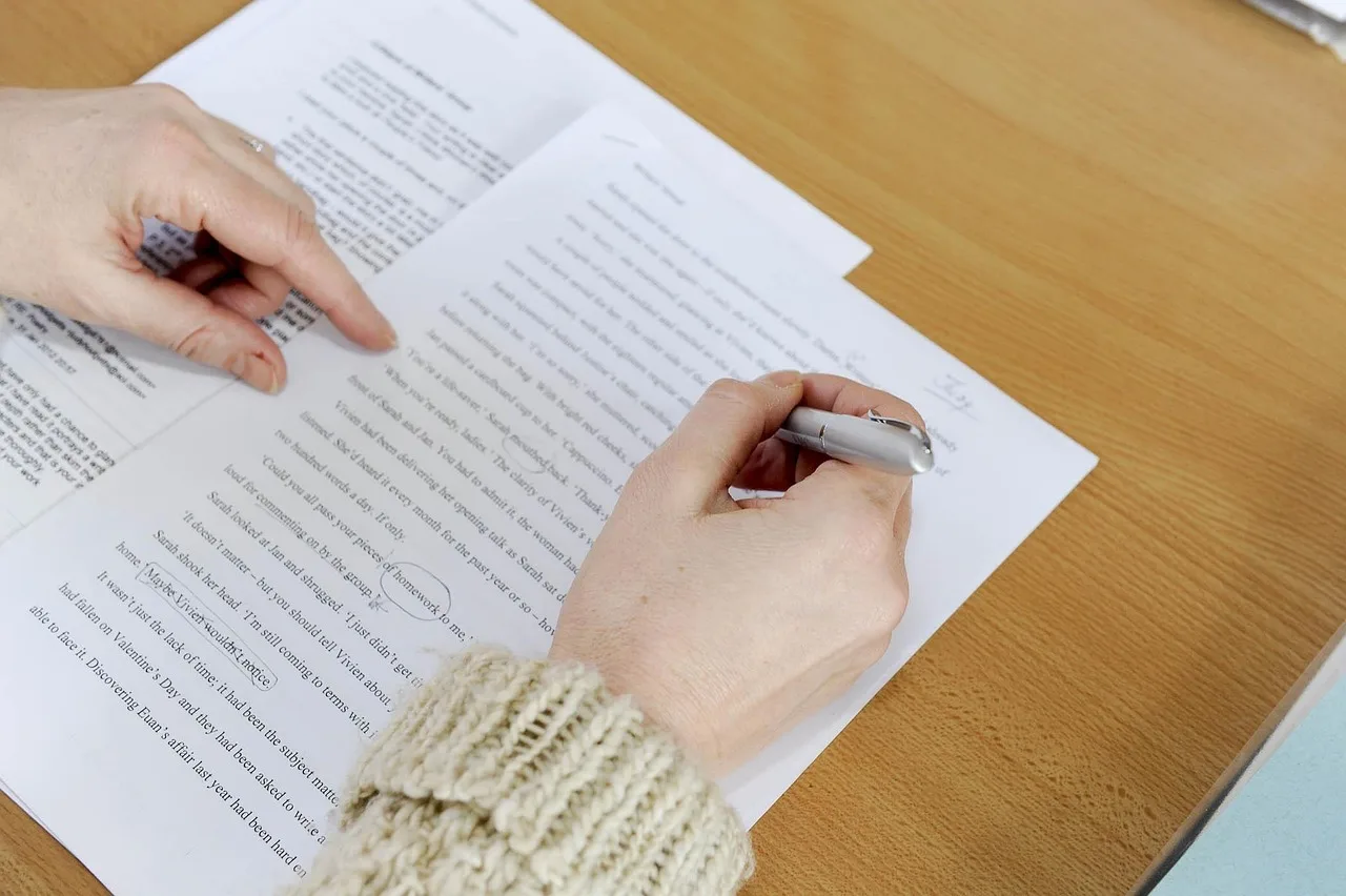 creative, writing, editing, library, paper, write, pen, brown library, brown paper, brown writing, brown creative, editing, editing, editing, editing, editing